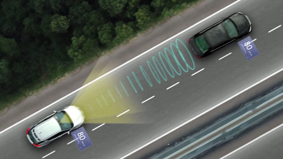 Dynamic Radar Cruise Control (DRCC) or Adaptive Cruise Control (ACC)